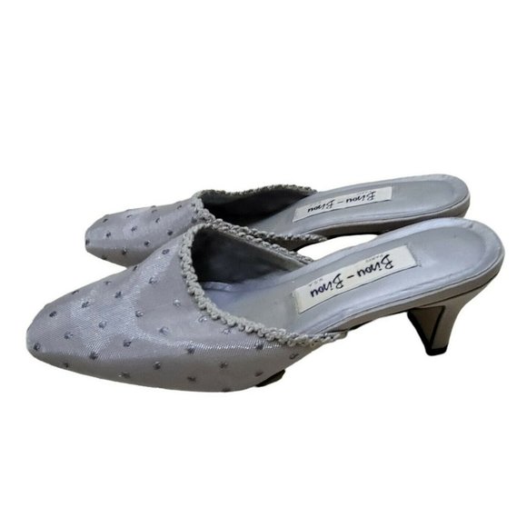 Vintage Rare Bisou Bisou Womens US 6 Silver Gray Slide On Pointed Mule Sling 2" - Picture 1 of 5